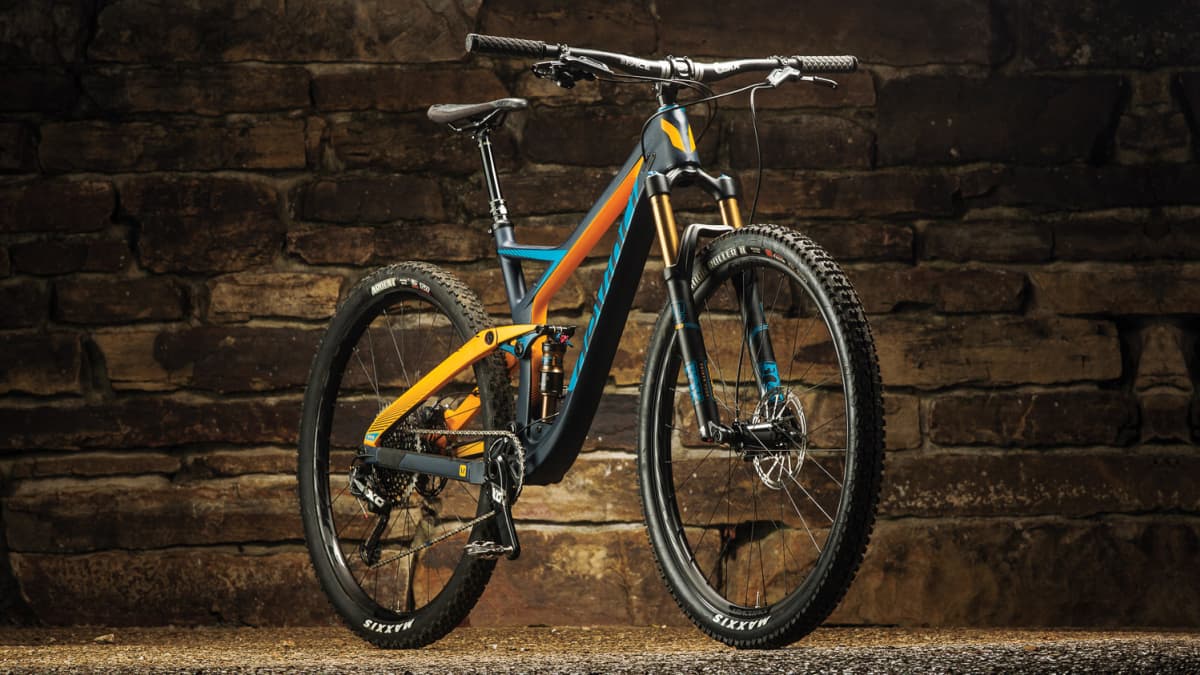 Review Devinci Django 29 BikeMag