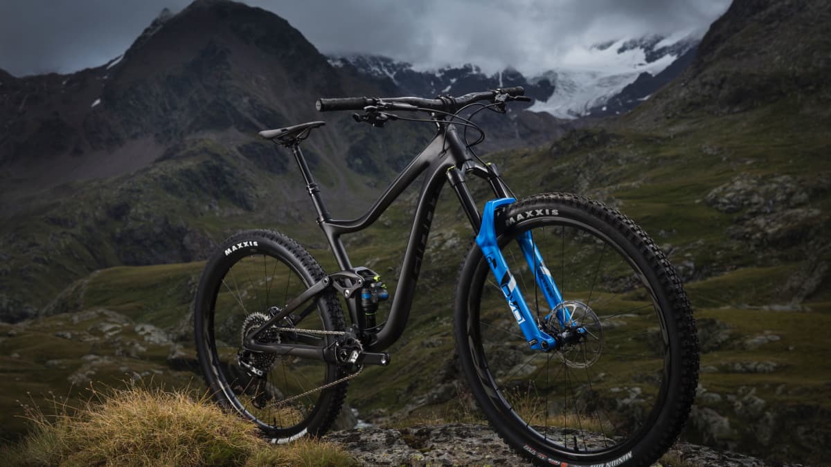 First Ride The New Giant Trance 29 in the Italian Alps BikeMag