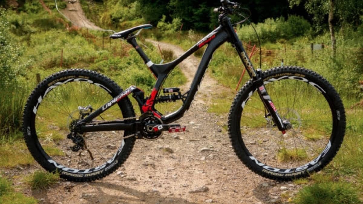 Lapierre dh team new arrivals
