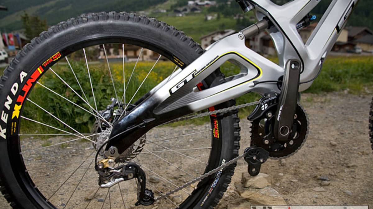 Previewed GT Fury Downhill Race Bike BikeMag