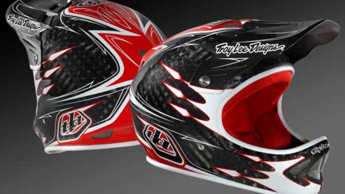 Preview 2010 Troy Lee D2 Carbon Shaun Palmer Replica BikeMag