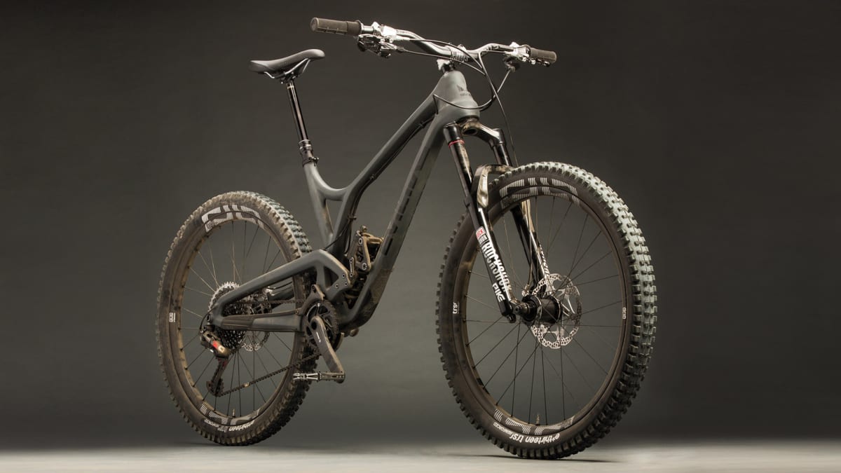 Dream Build Anthony Smith s Evil Calling Trail Mountain Bike BikeMag