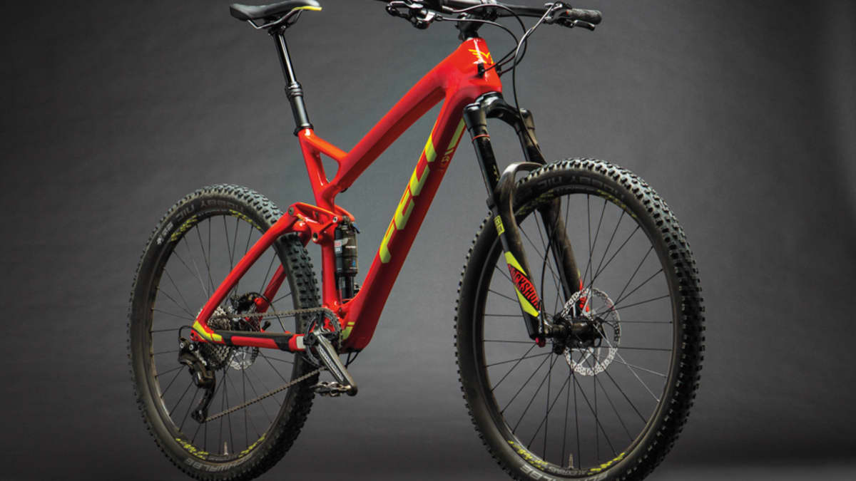 Review Felt Decree 3 BikeMag