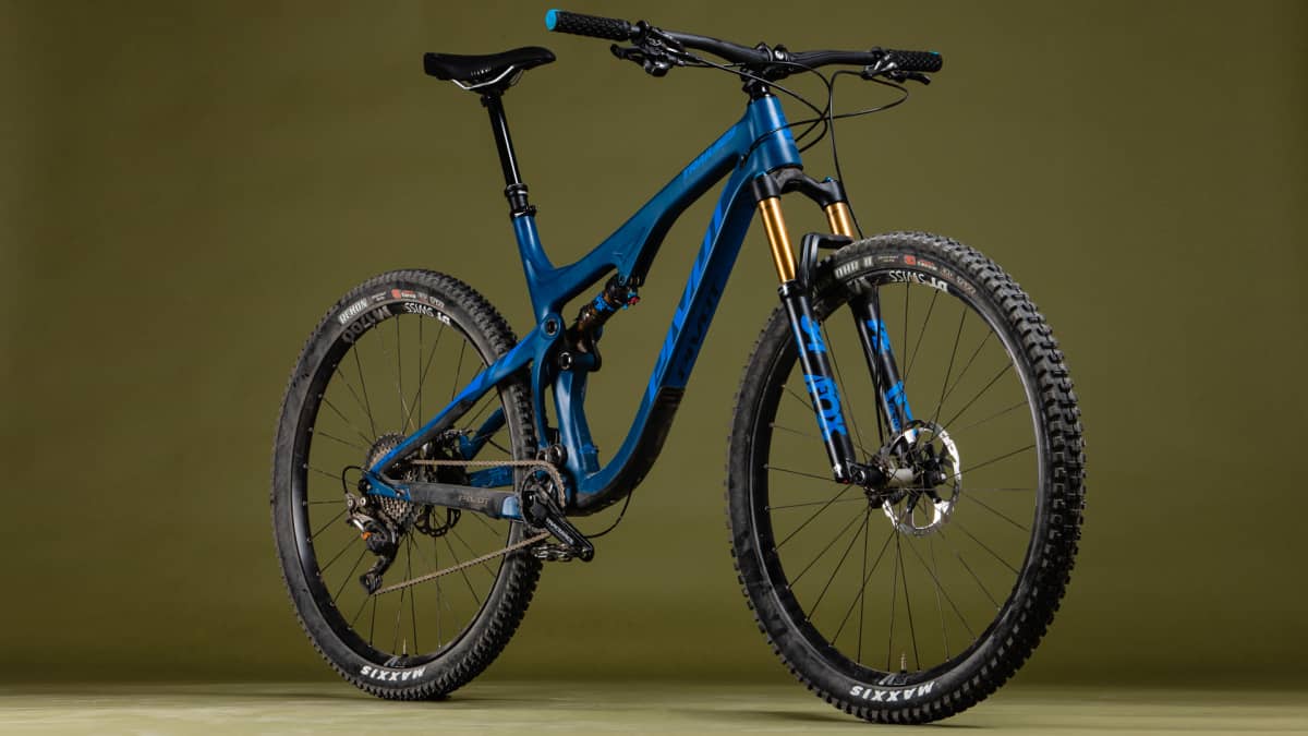 Pivot Trail 429 Pro XT XTR 5 900 BikeMag