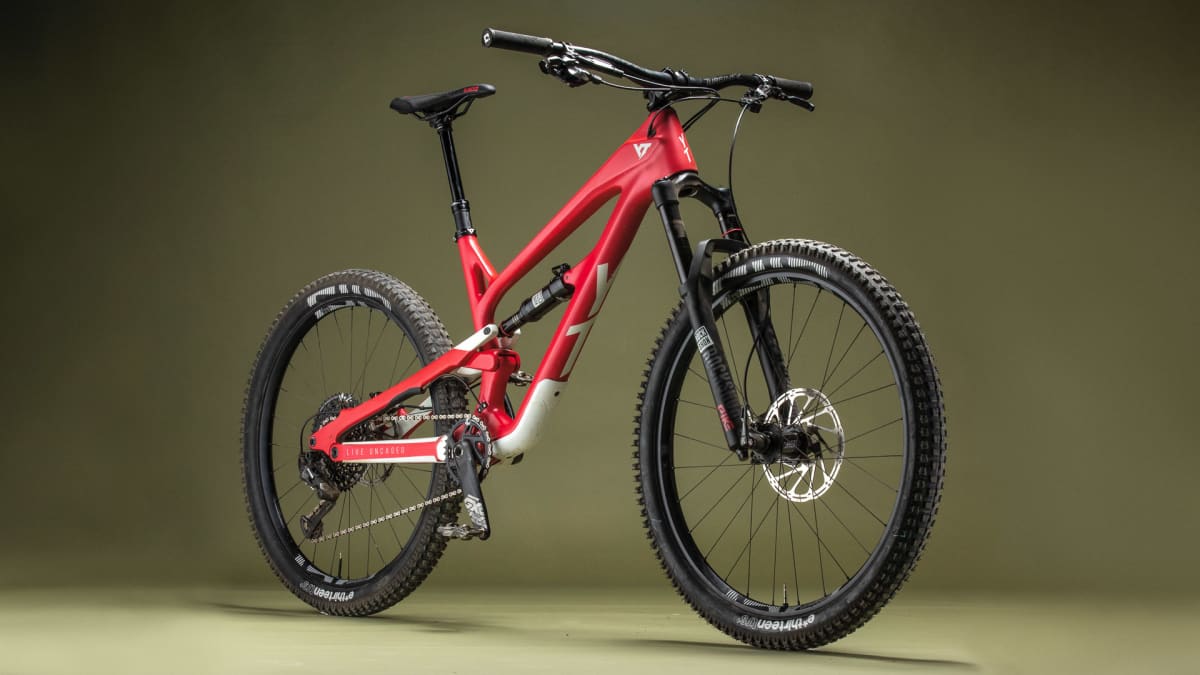 Bible Review YT Jeffsy 27.5 CF Pro BikeMag