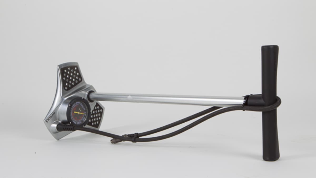 Review Specialized Air Tool UHP BikeMag