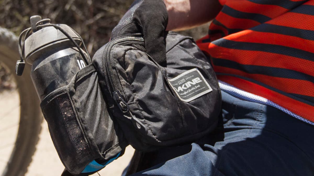 Dakine waist pack 2025