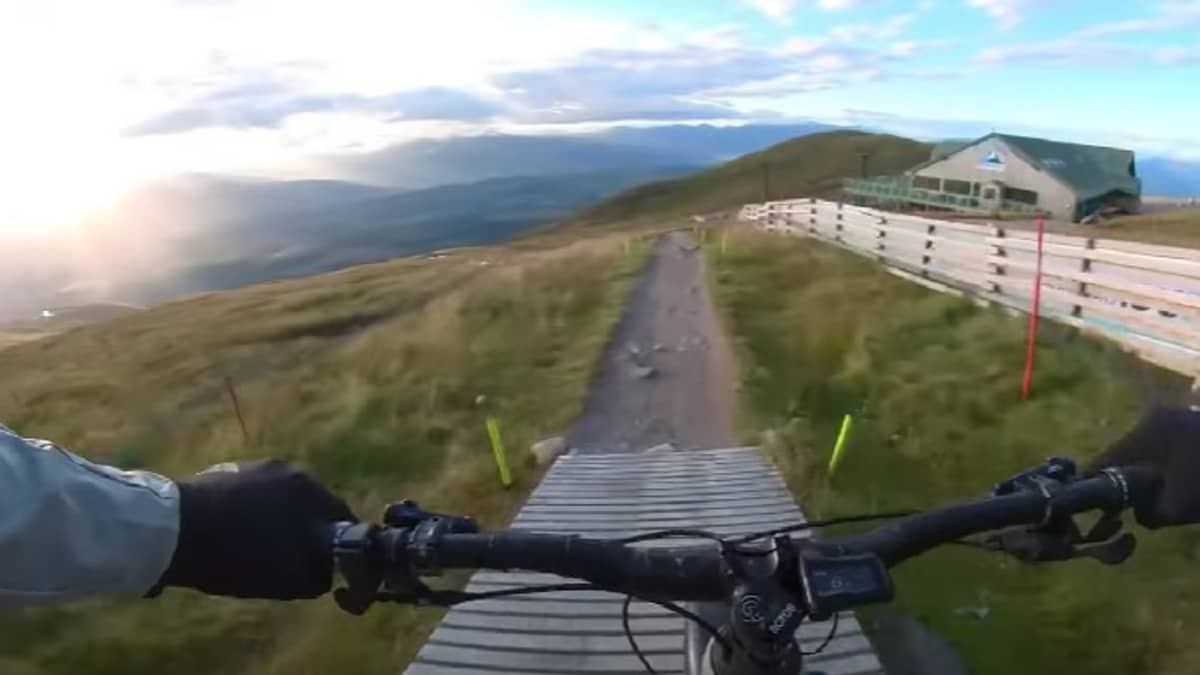Watch Previewing The New World Championship Downhill Course BikeMag