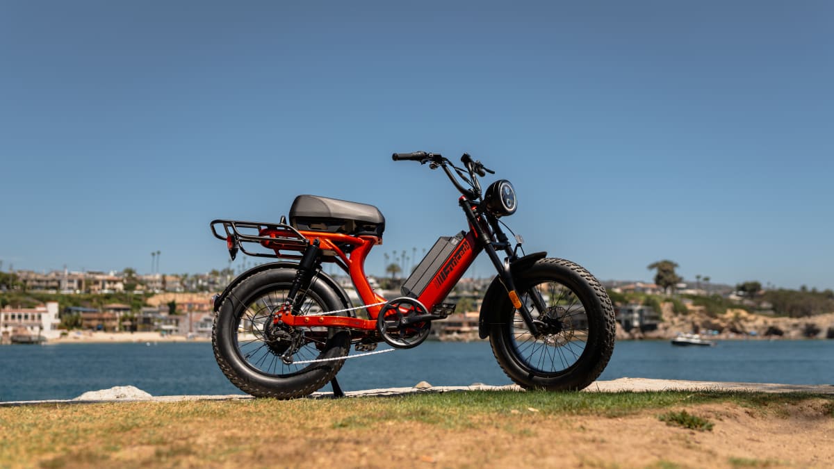 The Scorpion X2 is the newest moped style e bike from Juiced Bikes