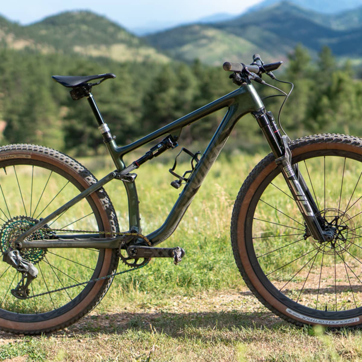 specialized epic full suspension 2021