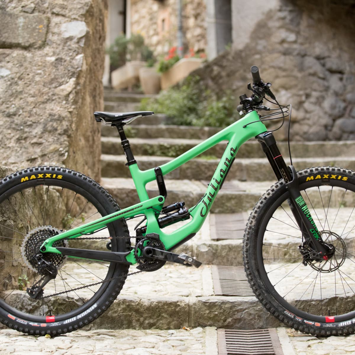 santa cruz juliana bicycles