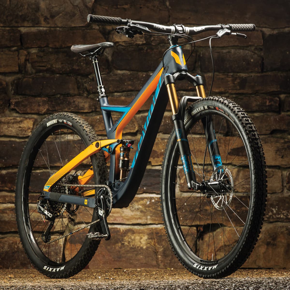 Devinci django carbon best sale 29