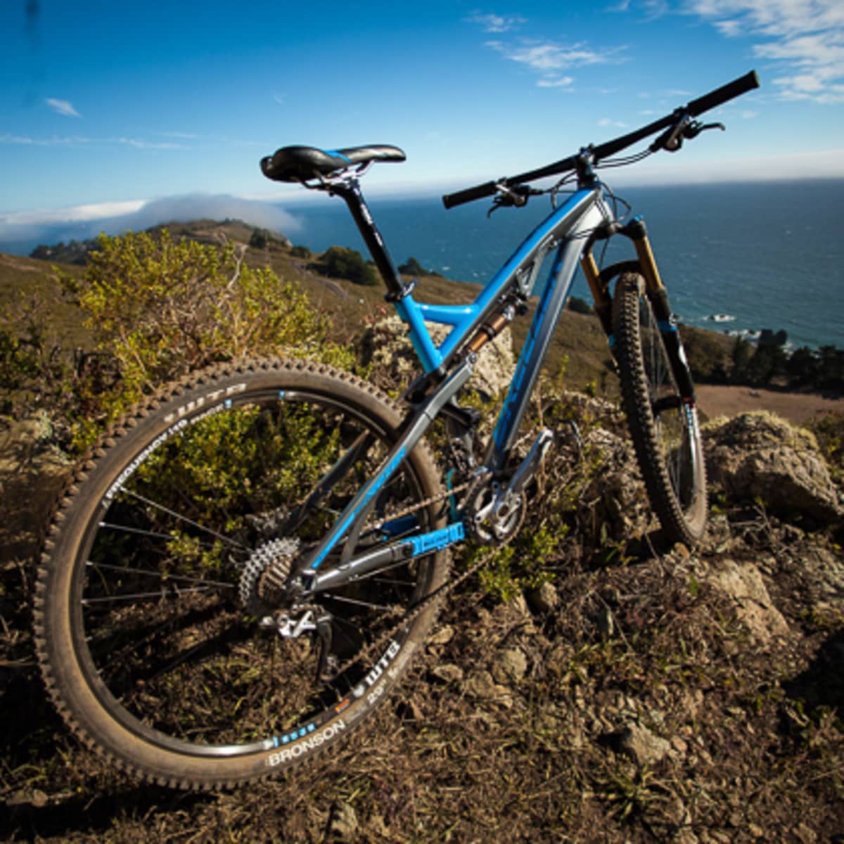 Breezer full suspension mountain bike best sale