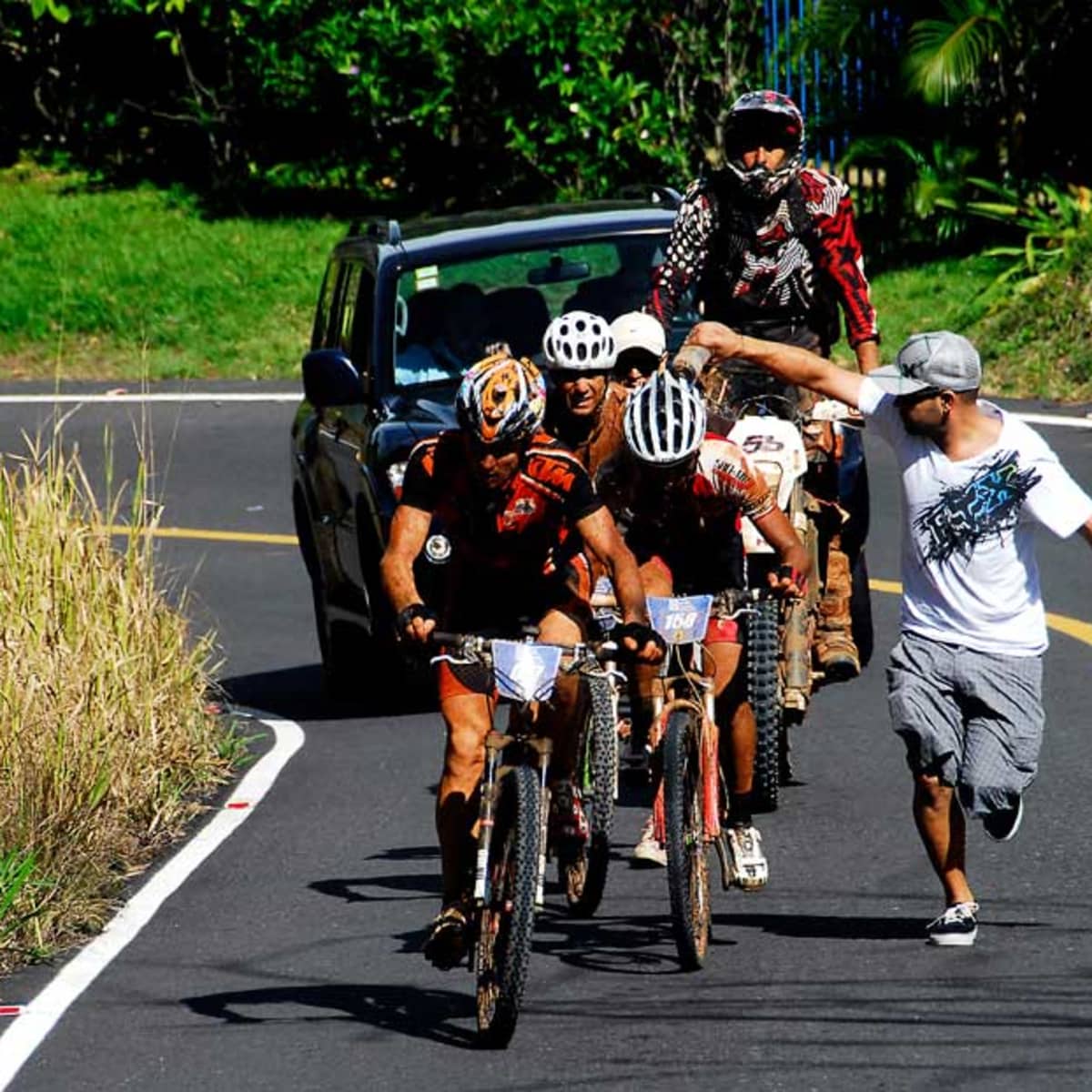 Manny Prado Takes La Ruta s First Stage BikeMag