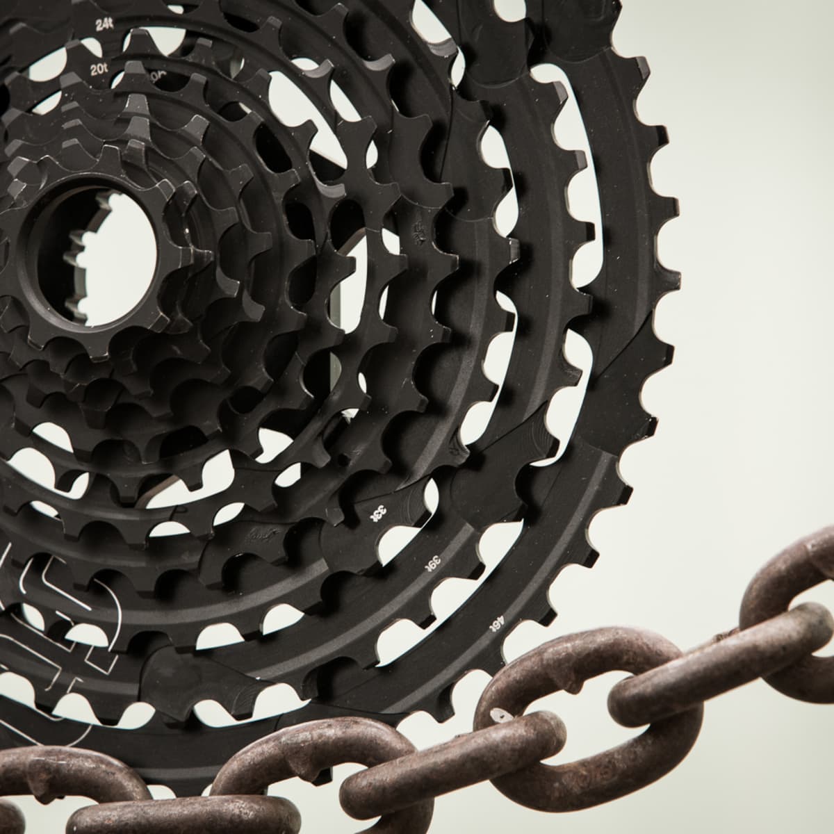 e*thirteen's new TRS Plus 9-46t cassette - BikeMag