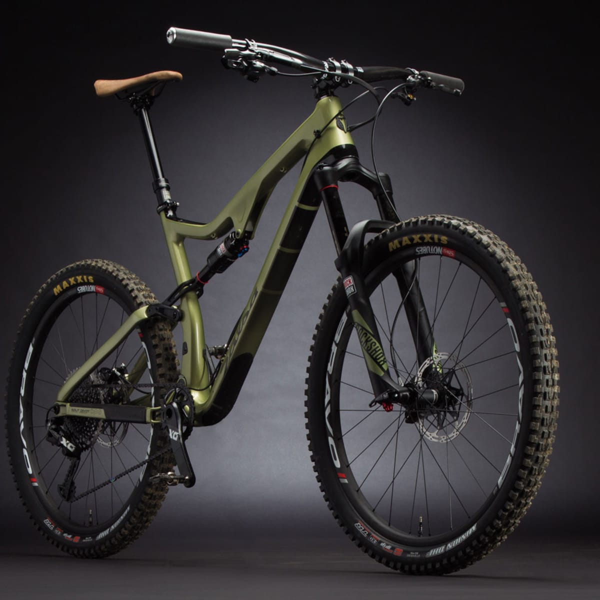Salsa redpoint top