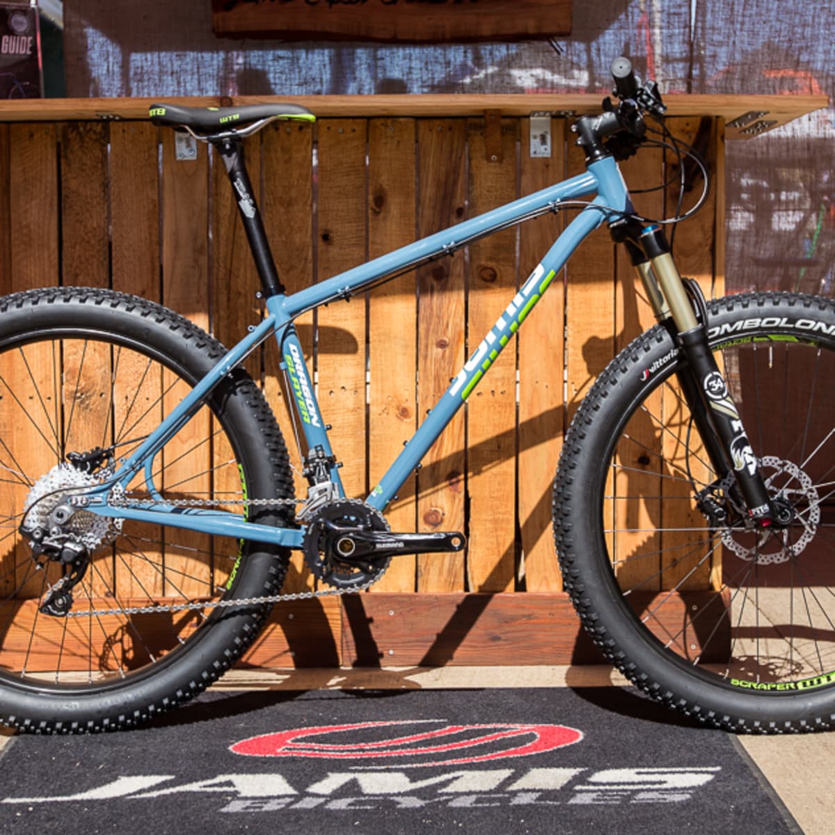 2016 Jamis Dragonslayer 27.5 BikeMag