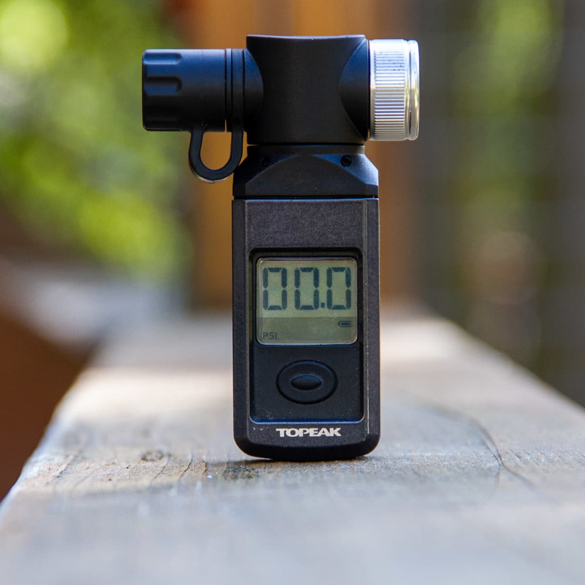 Tested Topeak Shuttle Gauge Digital 65 BikeMag
