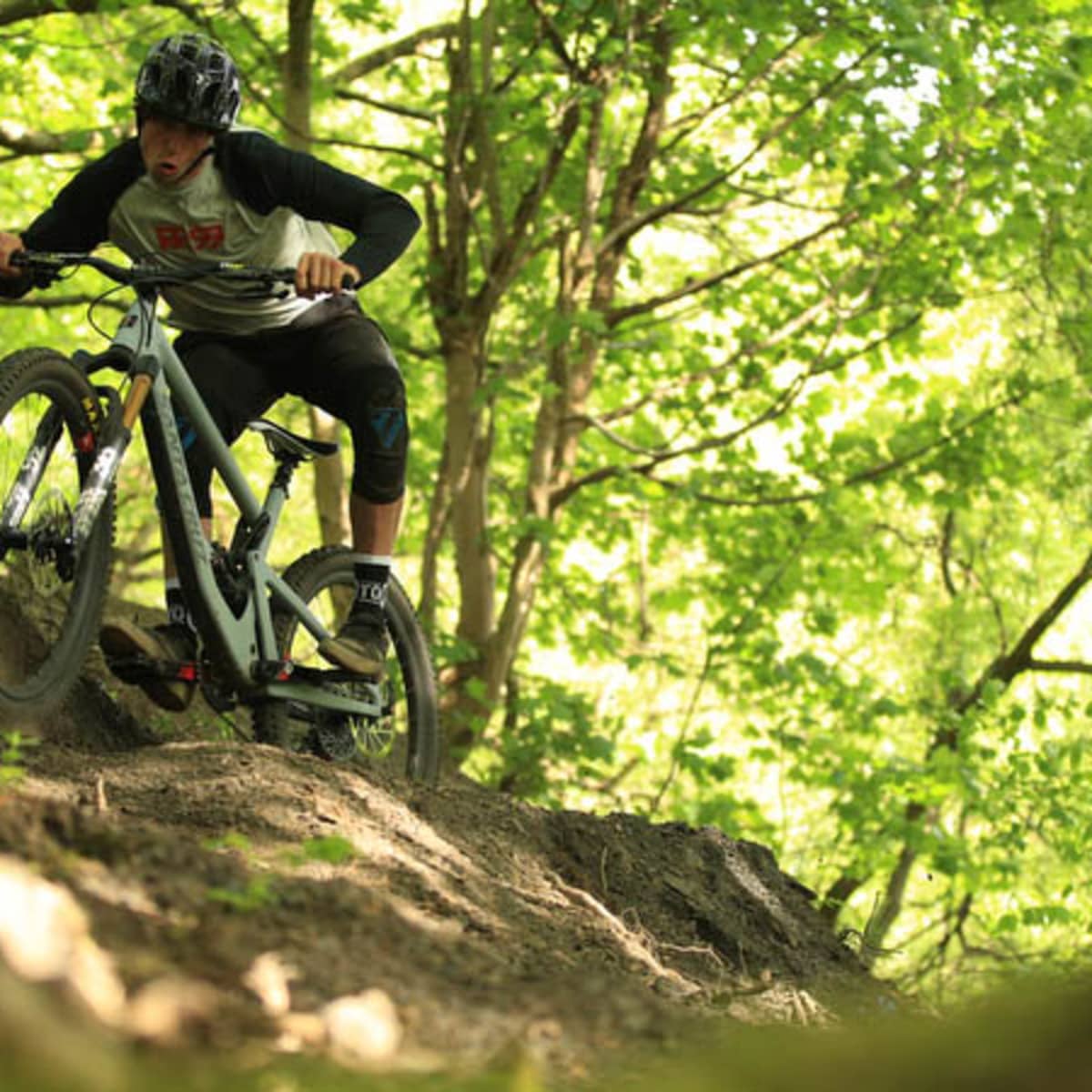 First Ride Santa Cruz Bronson and 5010 BikeMag
