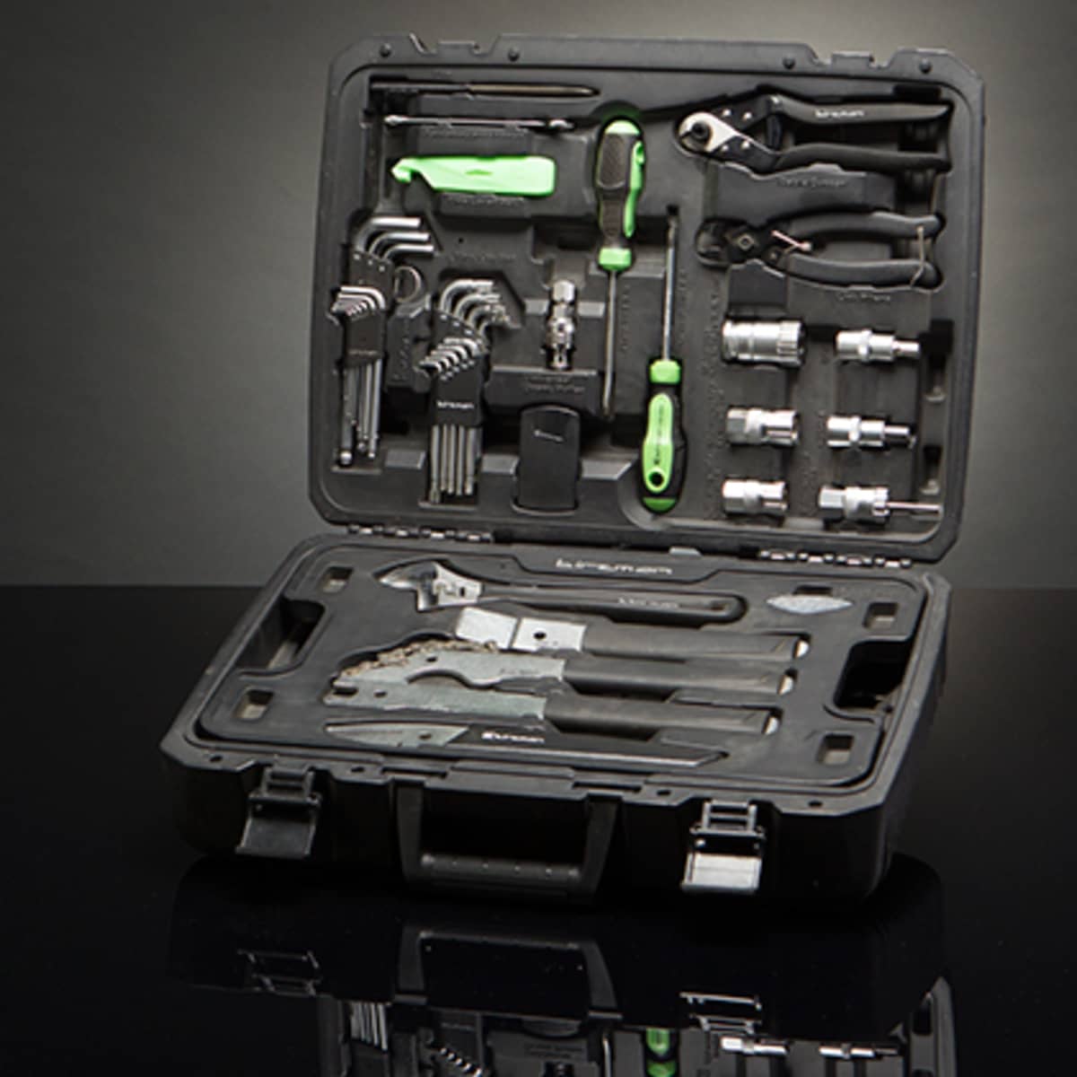 Birzman travel shop tool box