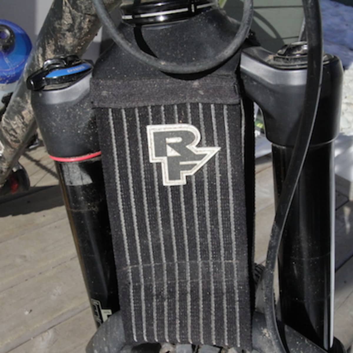 Race face mudguard clearance