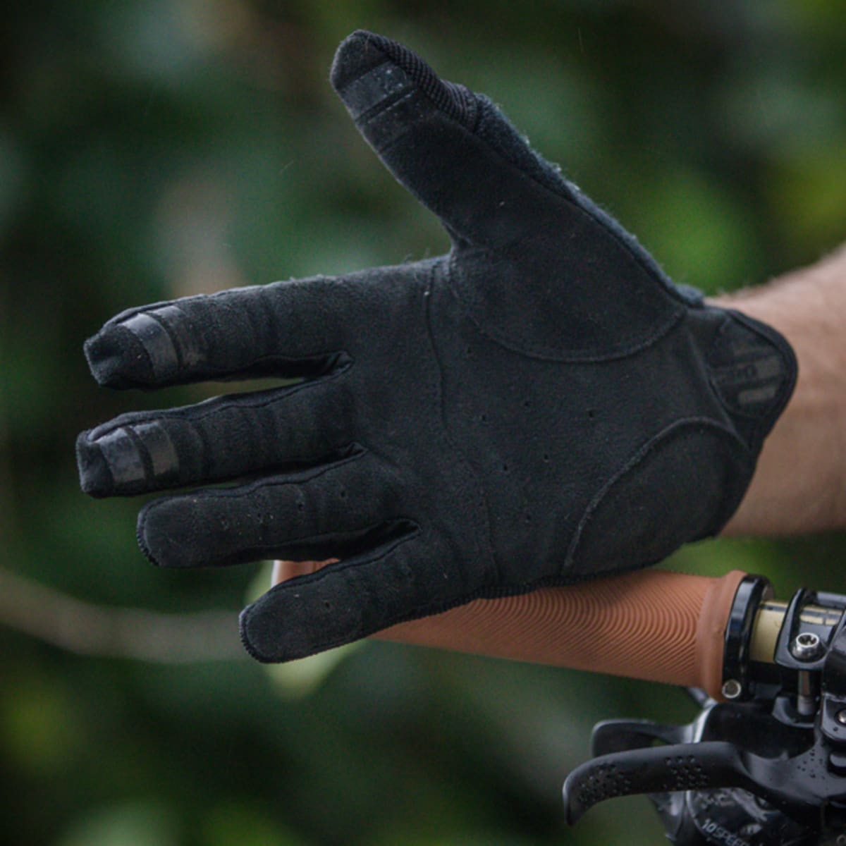 Review Giro DND Glove BikeMag