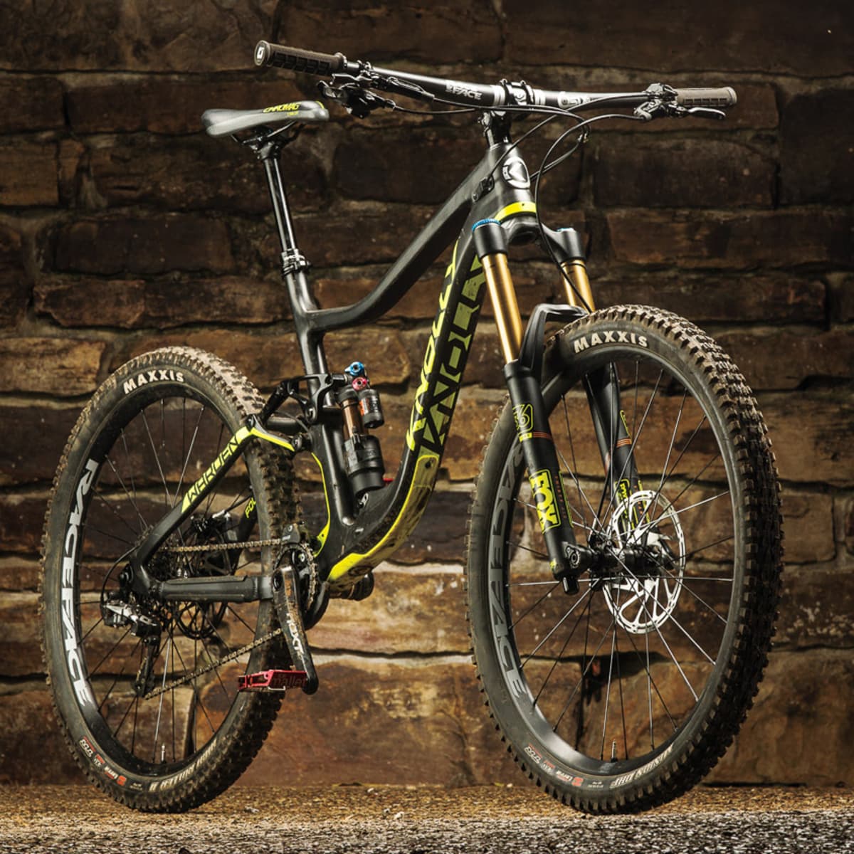 Review Knolly Warden Carbon BikeMag