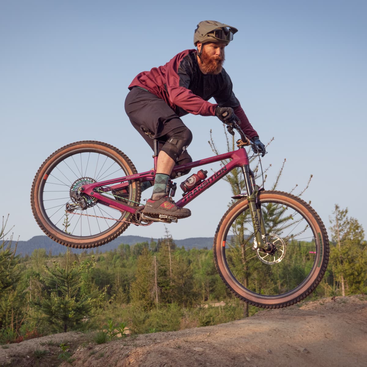 Tested Dakine Darkside Vectra Kit BikeMag