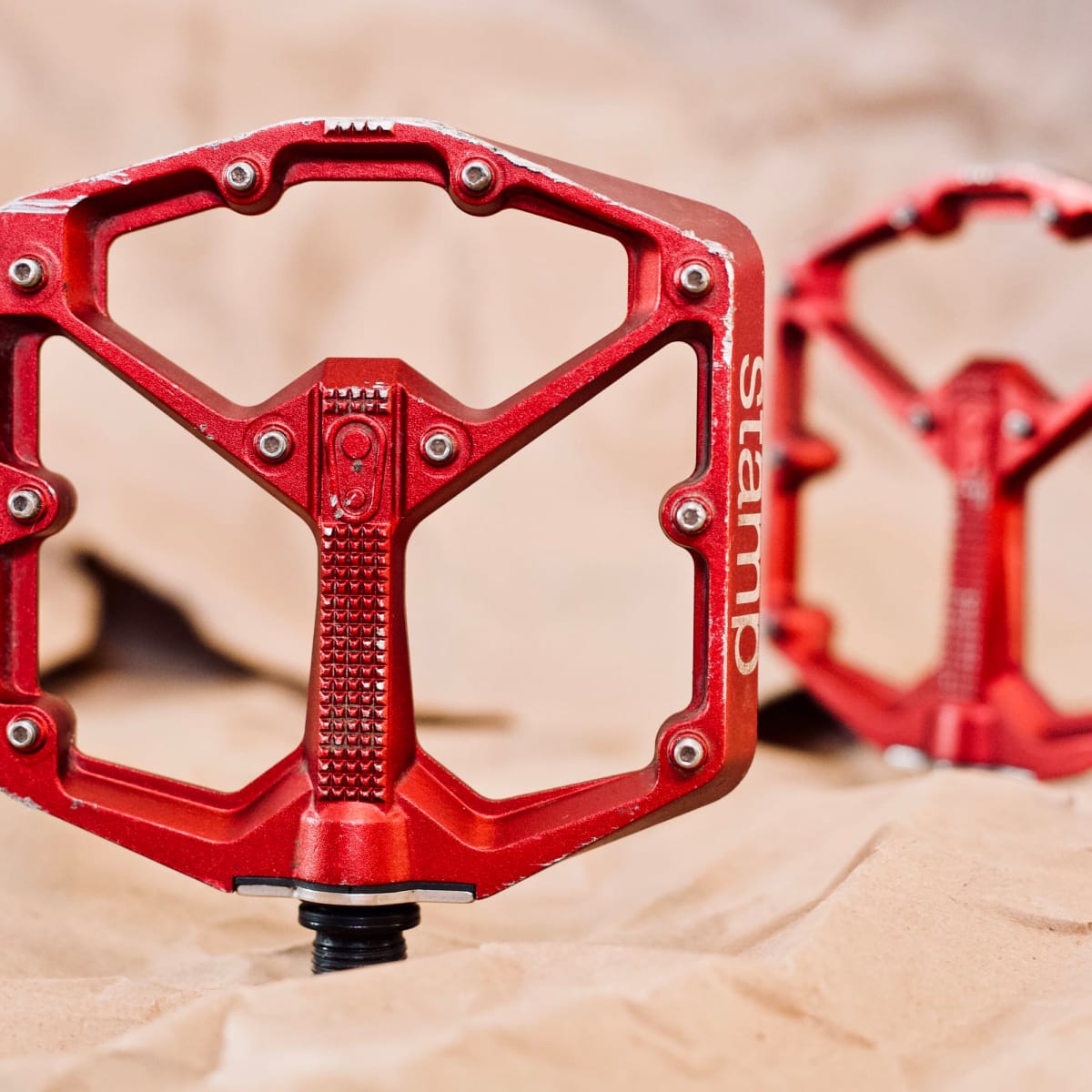 CRANKBROTHERS　STAMP7 Stamp 7 Large - Red Splatter – Crankbrothers