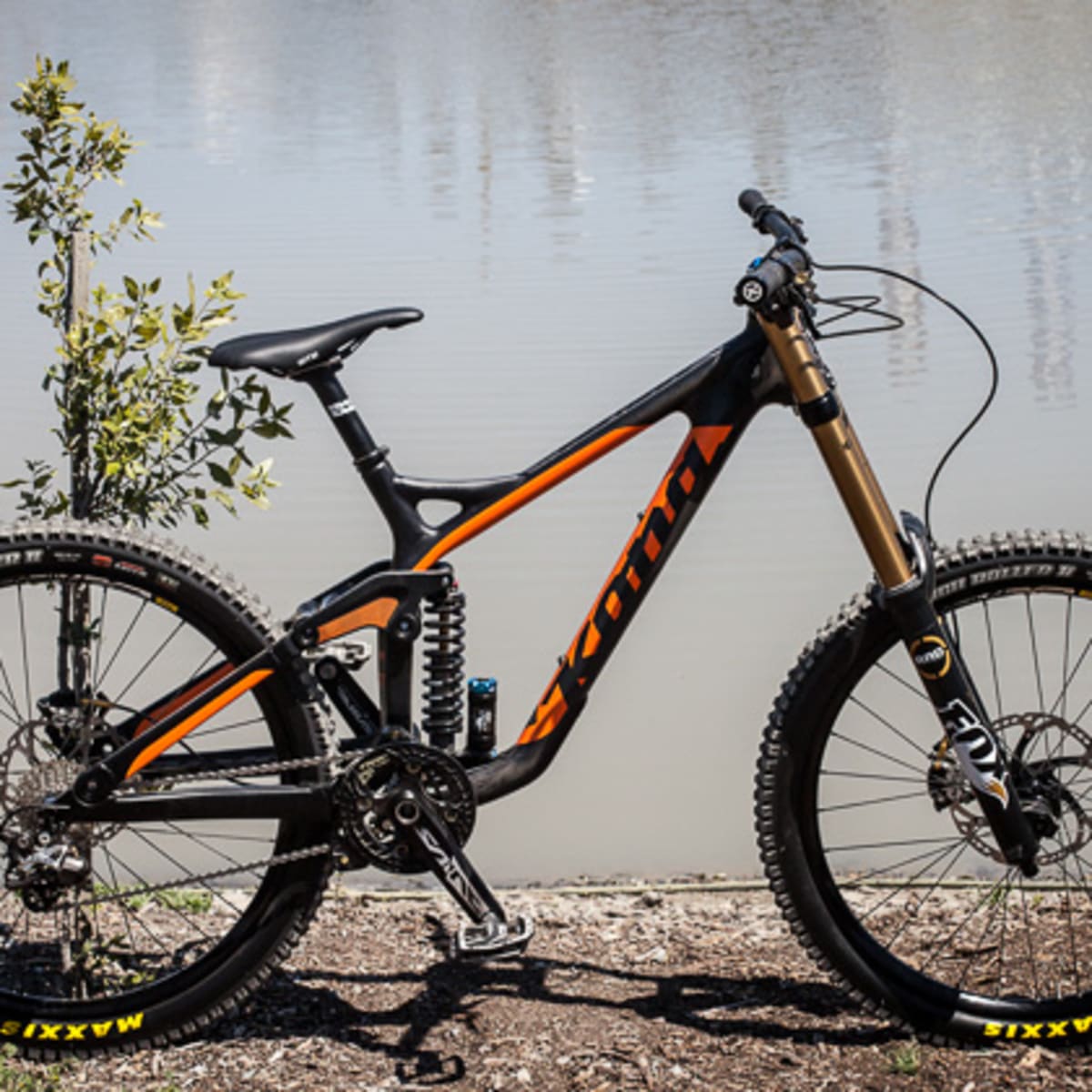 kona-carbon-operator-1.jpg