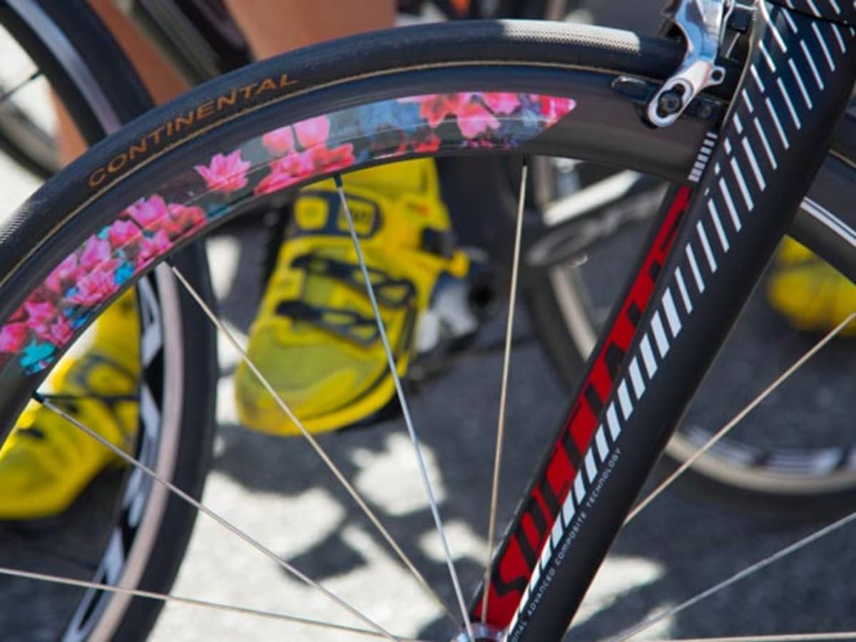 Specialized lululemon Team Sports Special Edition Colors BikeMag