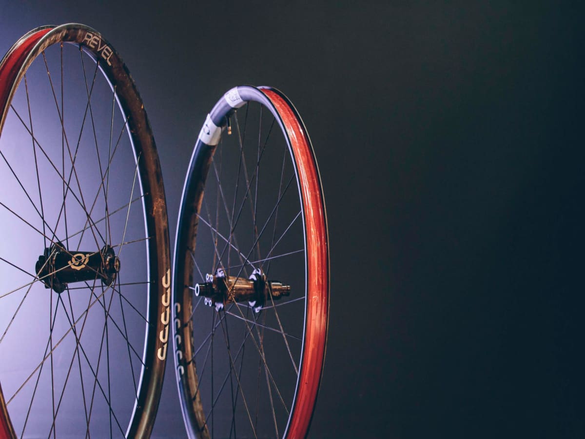 Revel sale carbon wheels