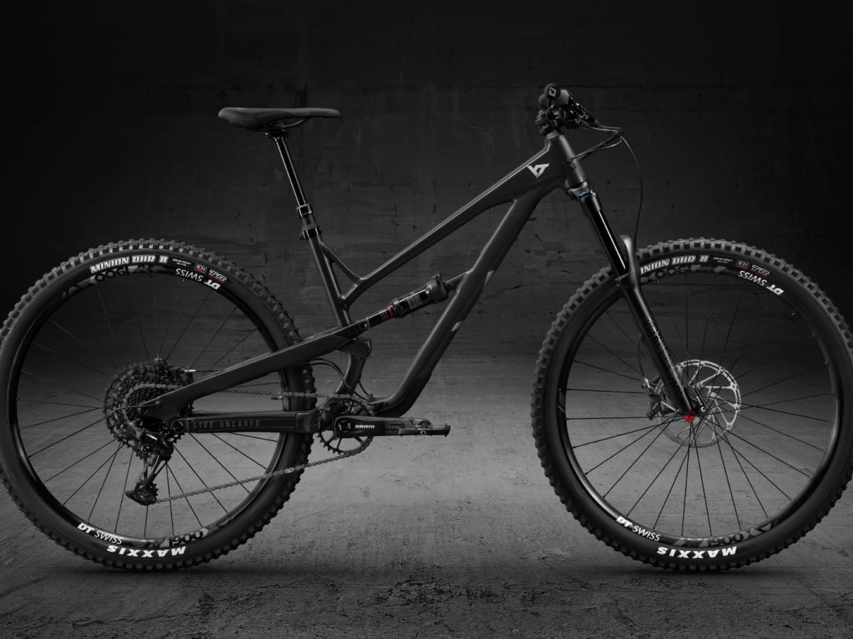 YT Updates the Jeffsy AL Base BikeMag