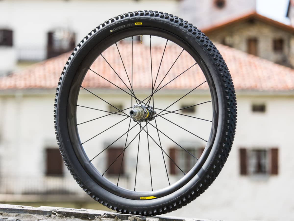 Mavic cosmic hotsell pro carbon wts