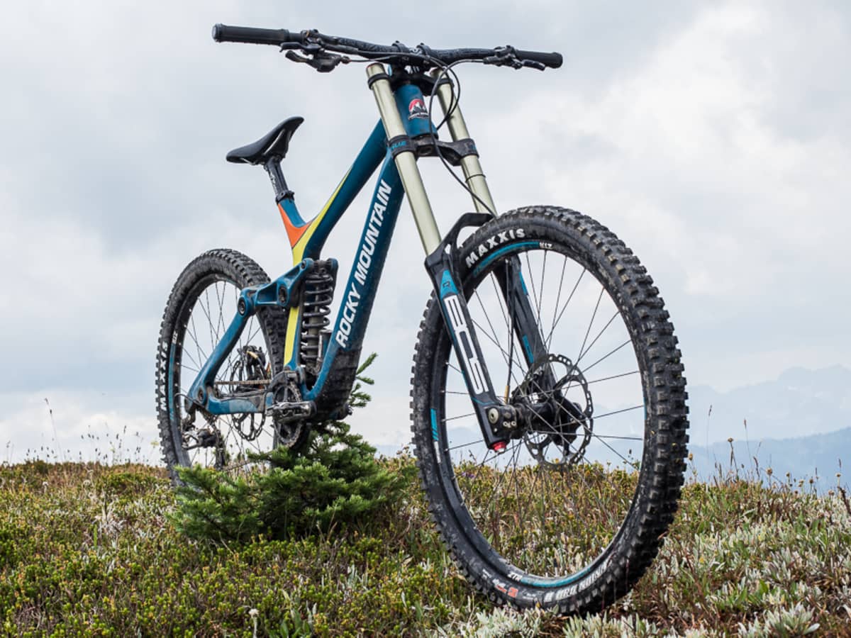 Downhill rocky mountain bikes outlet