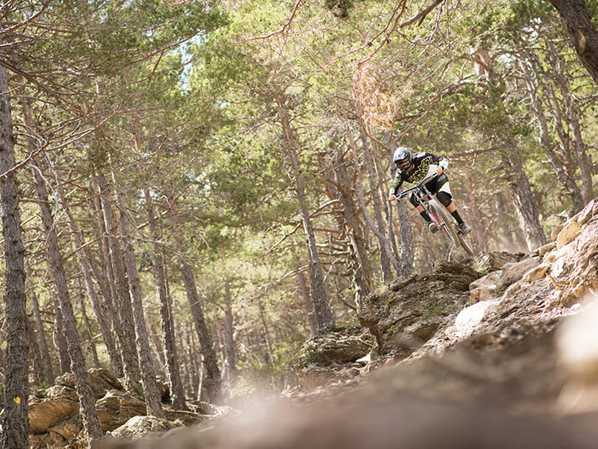 Commencal Supreme DH Park ripping BikeMag