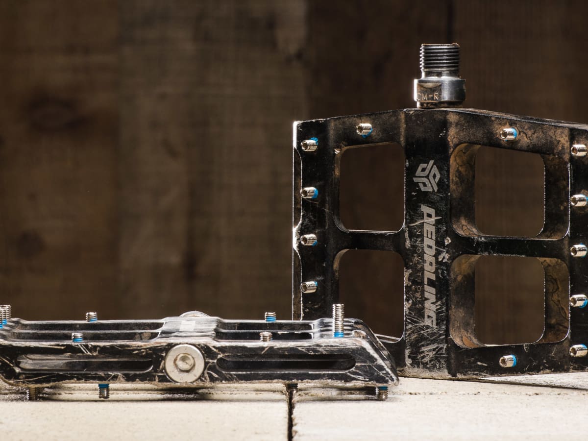 Catalyst cheap flat pedals