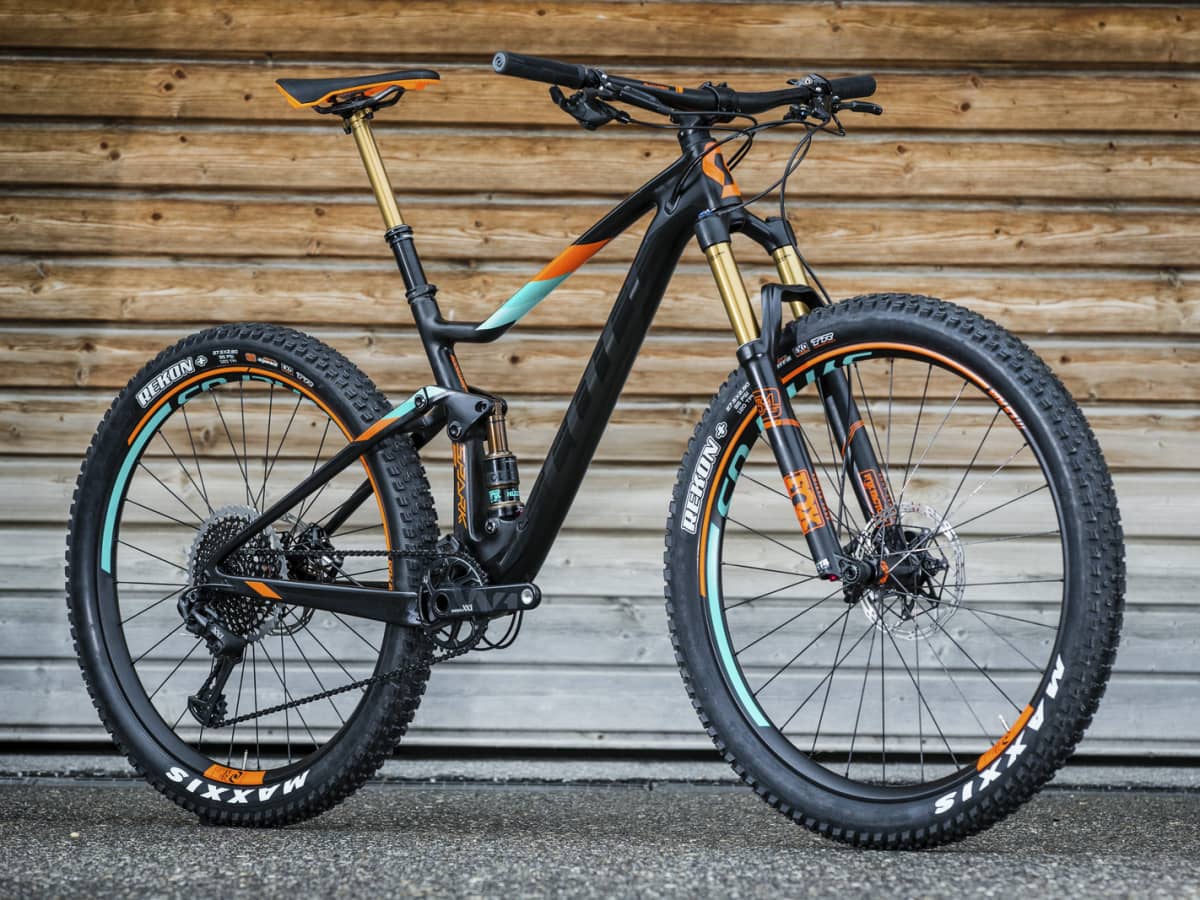 Scott spark hotsell 700 tuned 2017