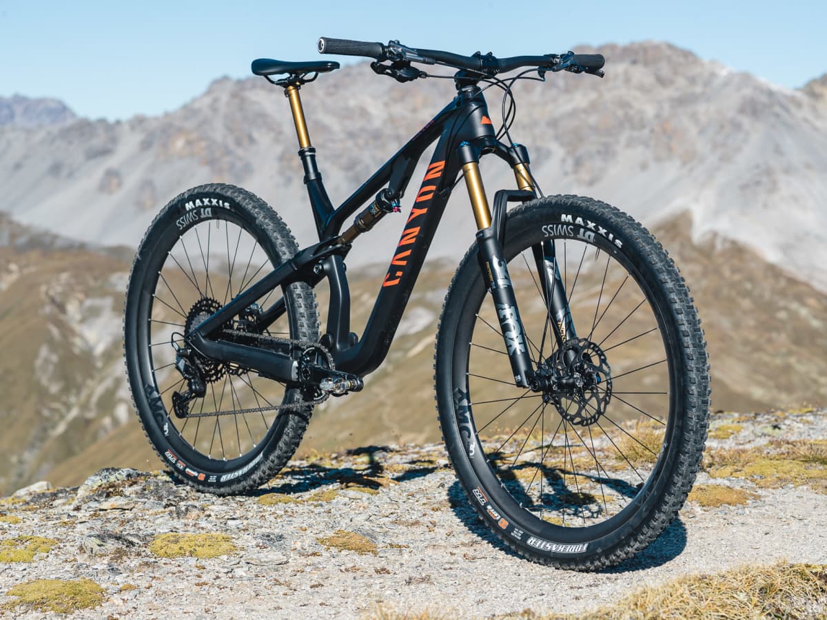 Neuron cf slx 9 store