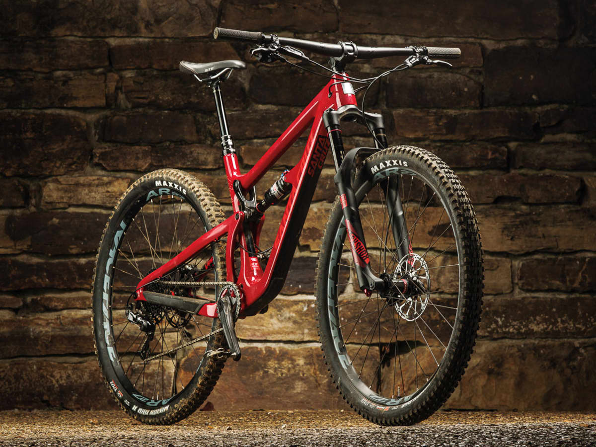 Review Santa Cruz Hightower BikeMag