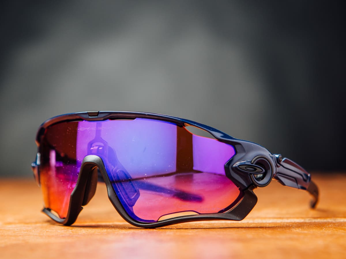 Photochromic oakley jawbreaker top
