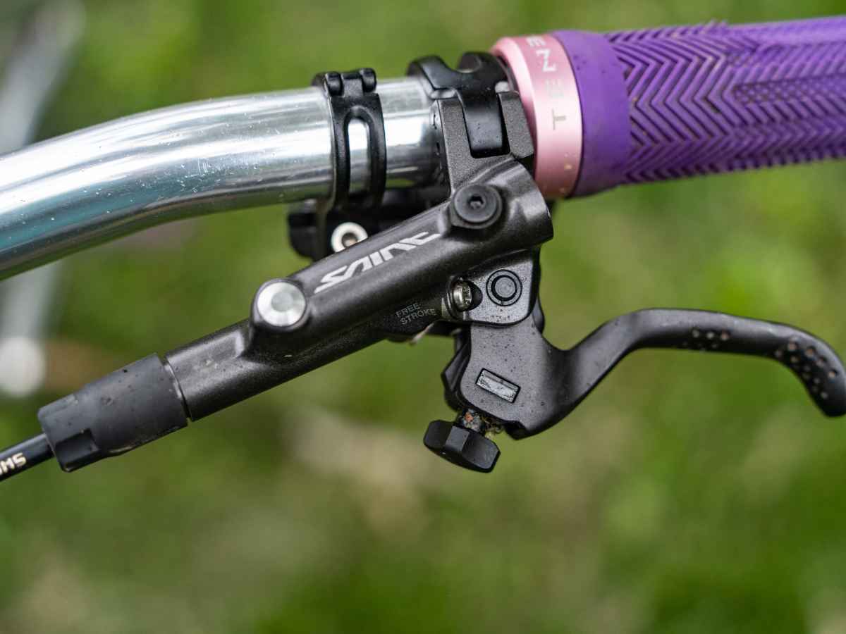 Shimano mtb brakes deals
