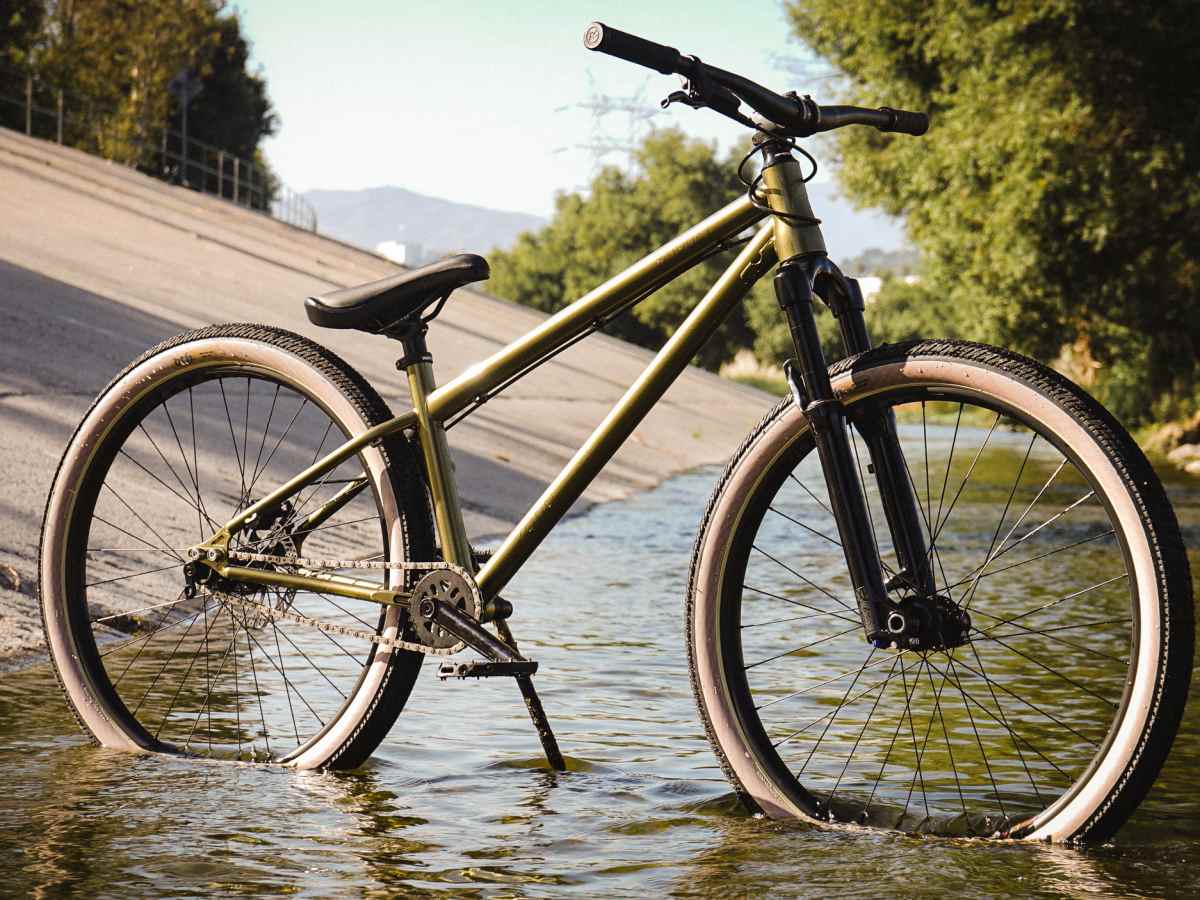 スキー kona First Impressions: Kona Shonky Complete