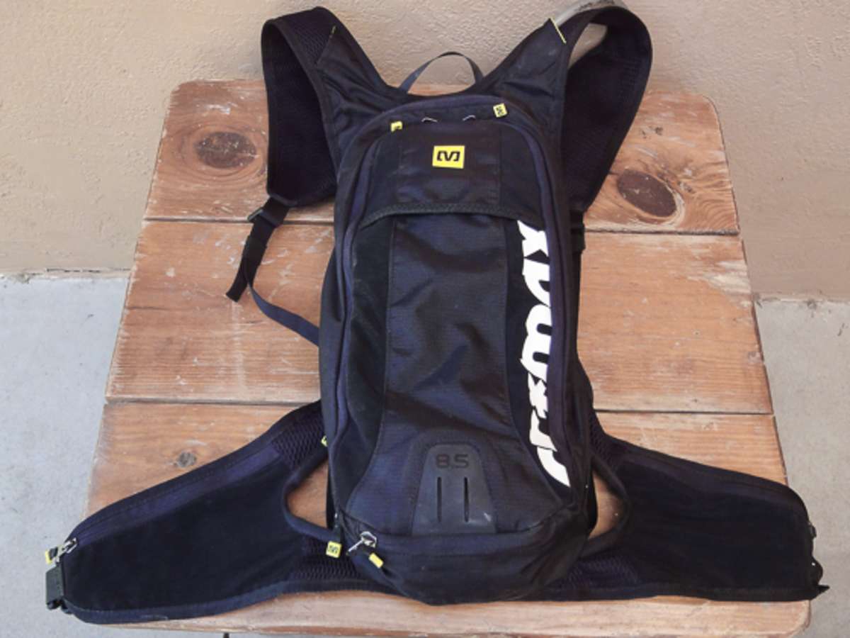 ■MAVIC：CROSSMAX ハイドロパック Mavic CROSSMAX HYDROPACK 8.5 マビック クロスマックス