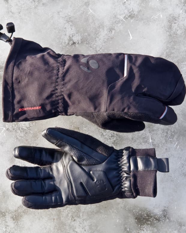 Tested Specialized Deflect Gloves BikeMag