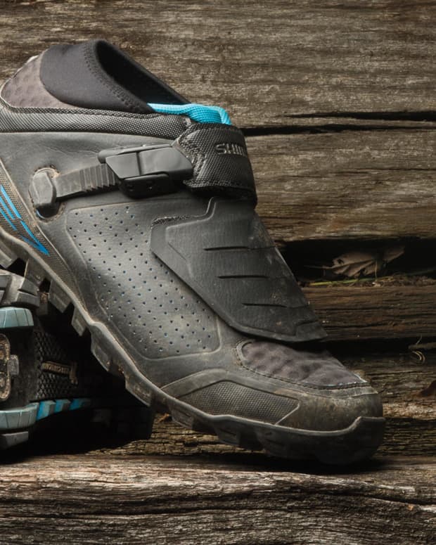 Shimano introduces three new enduro specific shoes BikeMag