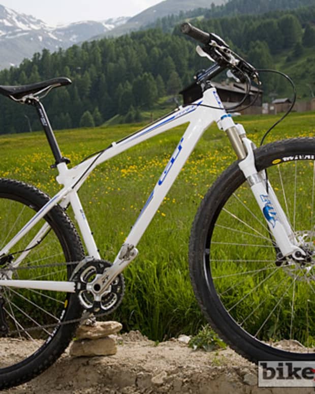 Previewed Fisher Bikes 2009 HiFi Pro BikeMag