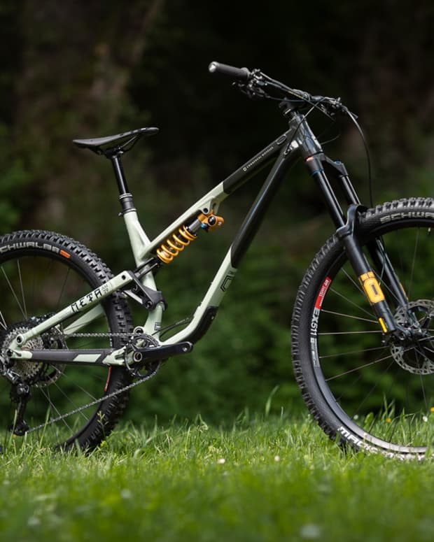 Commencal clash store 29