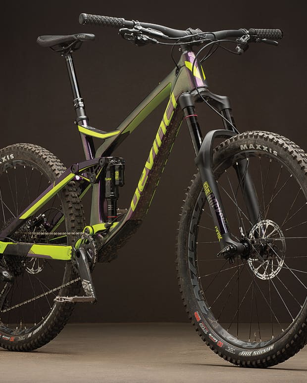 Review 2018 Devinci Spartan BikeMag