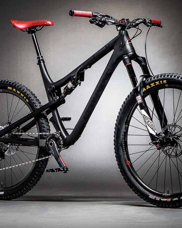 Tested Rocky Mountain Thunderbolt Carbon 90 BC Edition 6 000 BikeMag